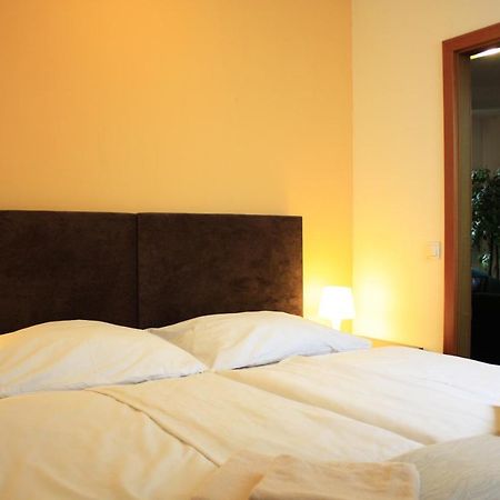 טרנבה Hotel Premier מראה חיצוני תמונה