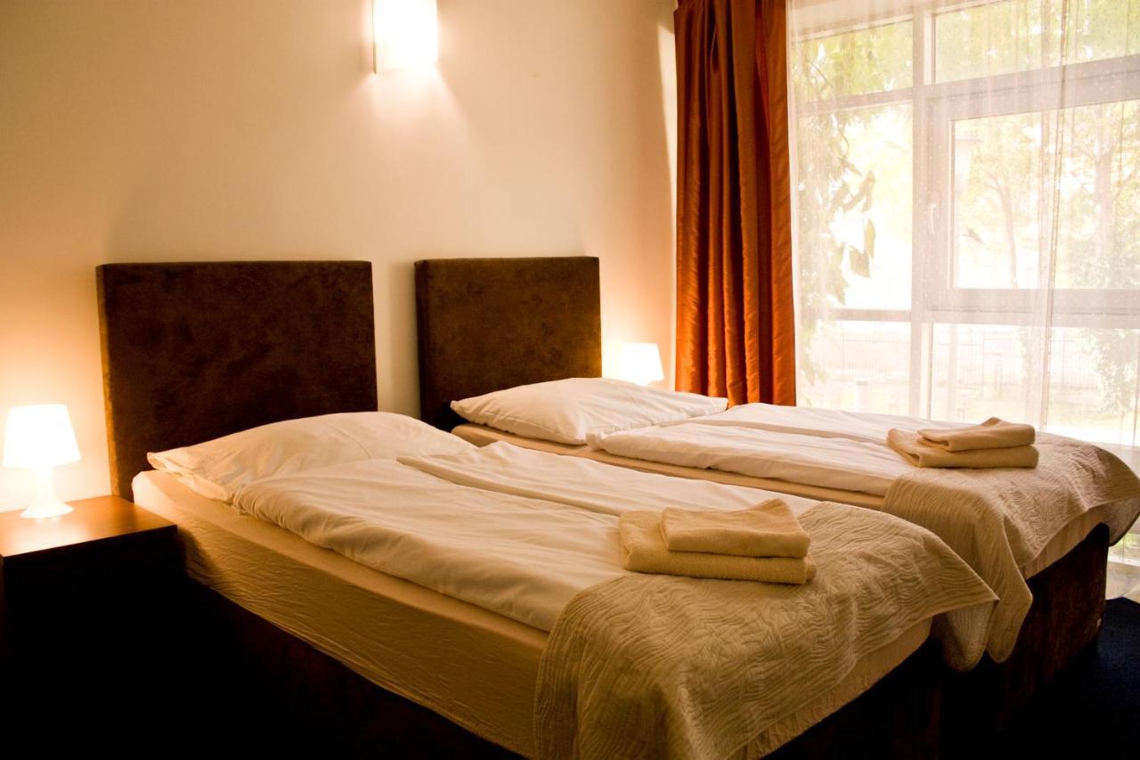 טרנבה Hotel Premier מראה חיצוני תמונה
