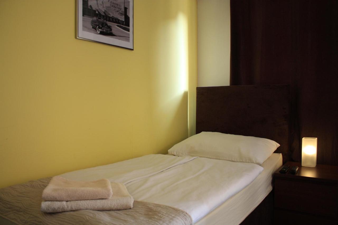 טרנבה Hotel Premier מראה חיצוני תמונה