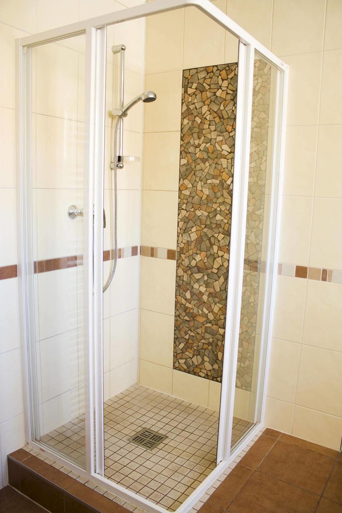 טרנבה Hotel Premier מראה חיצוני תמונה